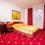 Aparthotel Etna 3*