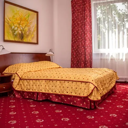 Etna Aparthotel 3*